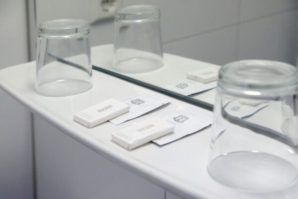 Hotel Bathroom with Toiletries – Accommodation in Stuttgart-Mitte
